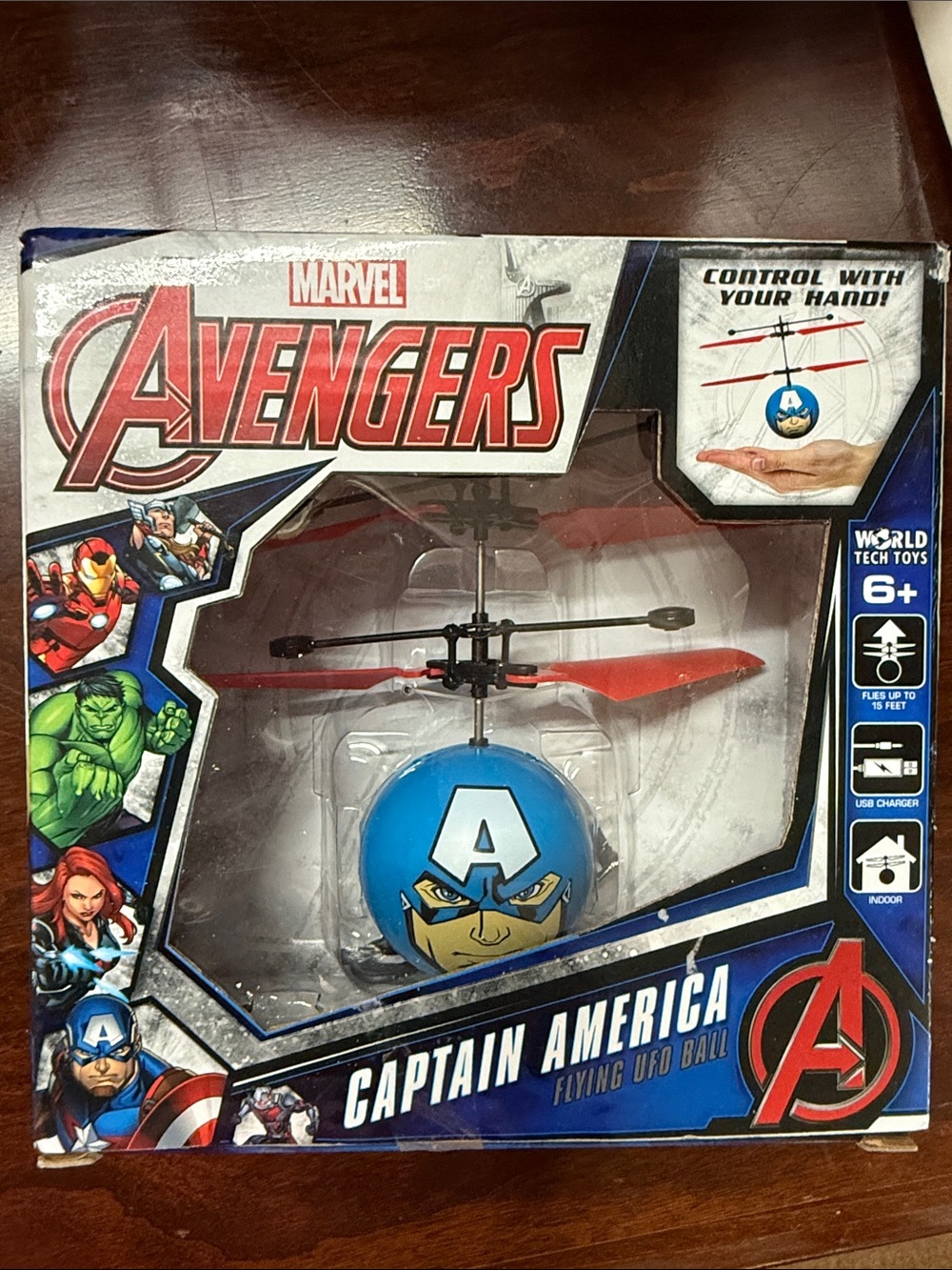 Marvel Captain America Blue Flying Hero Toy with Red Blades